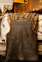 Load image into Gallery viewer, Sanded Diamond Quilted Leather Vest