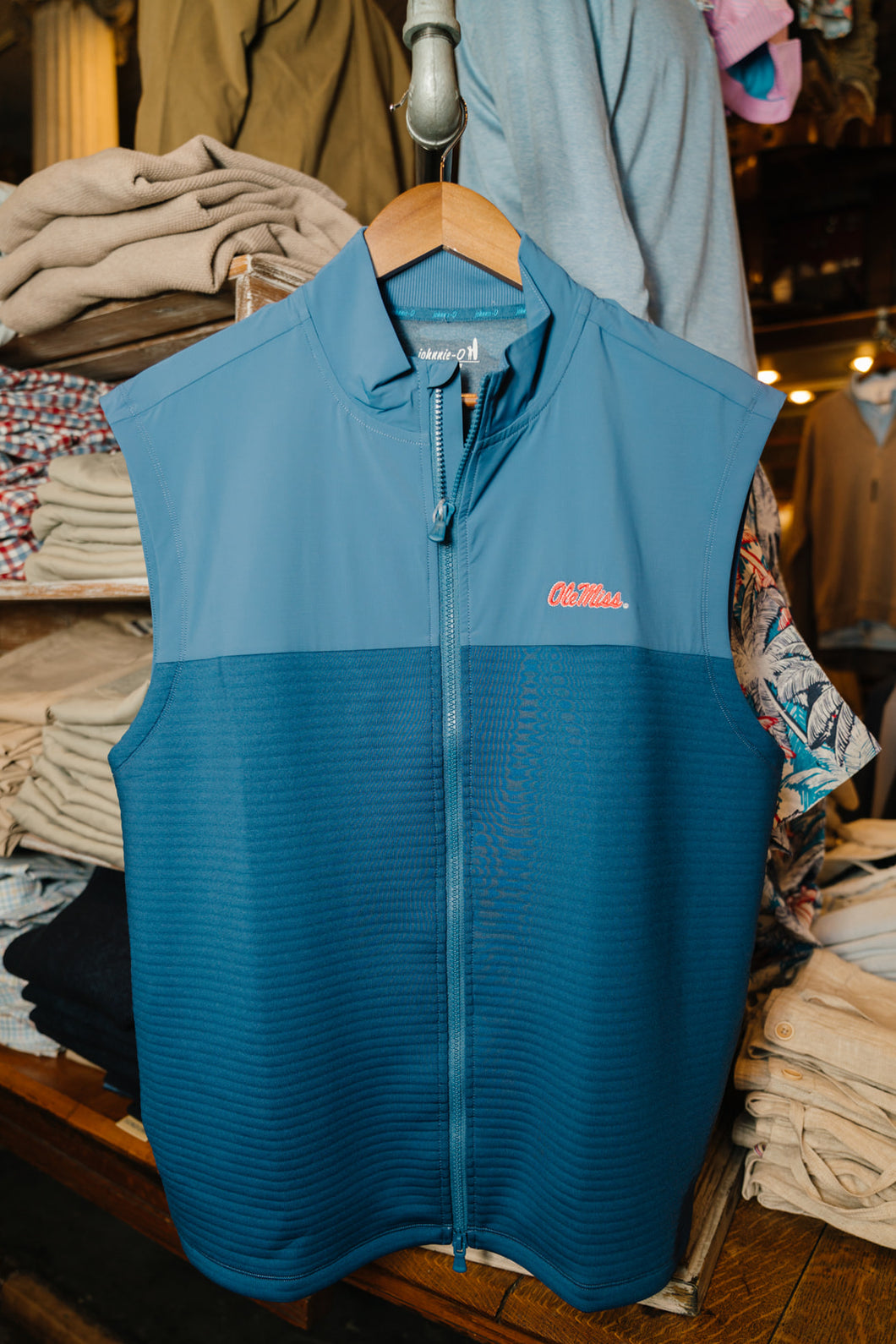 Ole Miss Culbertston Performance Mixed Media Vest (Lake)