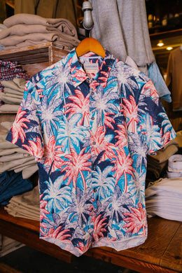 Sundunes Hotty Toddy Palms Short Sleeve Button Down